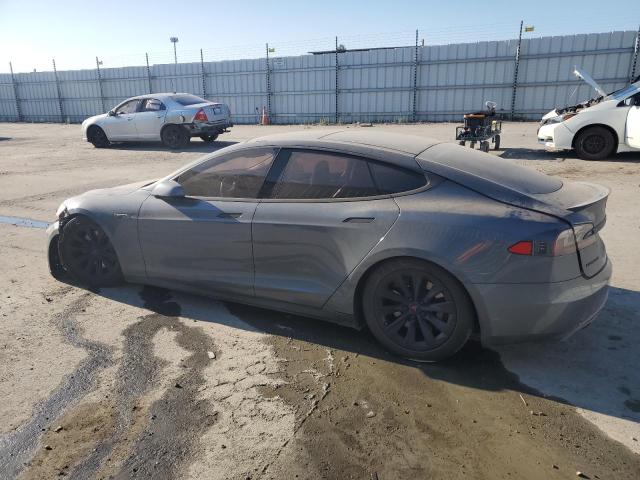 Photo 2 from auction – 2014 TESLA MODEL S with VIN 5YJSA1H1XEFP40396