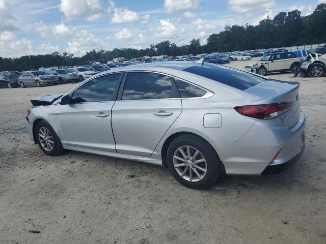 Photo 2 from auction – 2019 HYUNDAI SONATA SE with VIN 5NPE24AF3KH817883