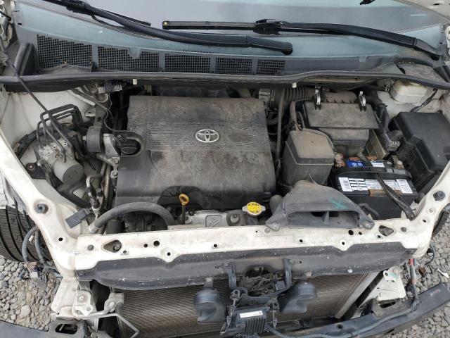 Photo 12 from auction – 2011 TOYOTA SIENNA XLE with VIN 5TDYK3DC7BS074437