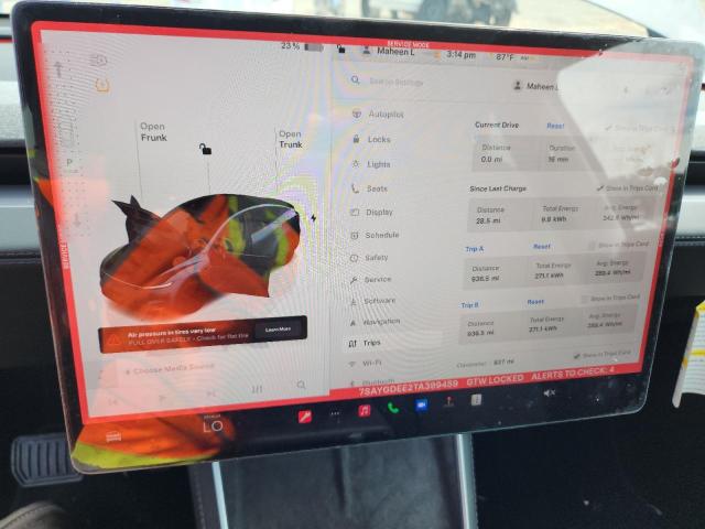 Photo 9 from auction – 2026 TESLA MODEL Y with VIN 7SAYGDEE2TA399459