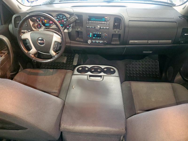 Photo 8 from auction – 2010 GMC SIERRA C15 with VIN 1GTSCVE08AZ290989