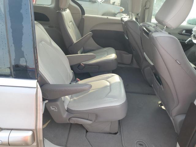 Photo 11 from auction – 2018 CHRYSLER PACIFICA T with VIN 2C4RC1EG5JR321419