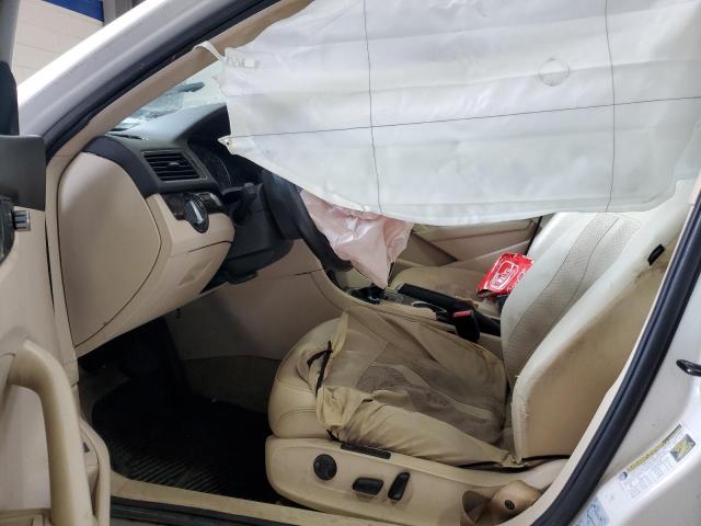Photo 7 from auction – 2014 VOLKSWAGEN PASSAT SEL with VIN 1VWCN7A33EC017572