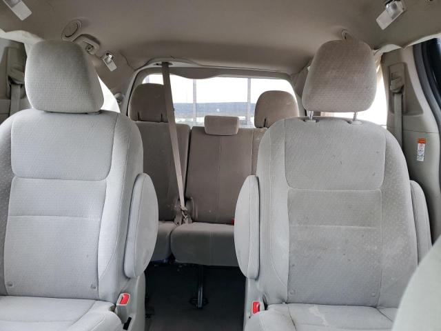 Photo 10 from auction – 2015 TOYOTA SIENNA LE with VIN 5TDJK3DC4FS114626