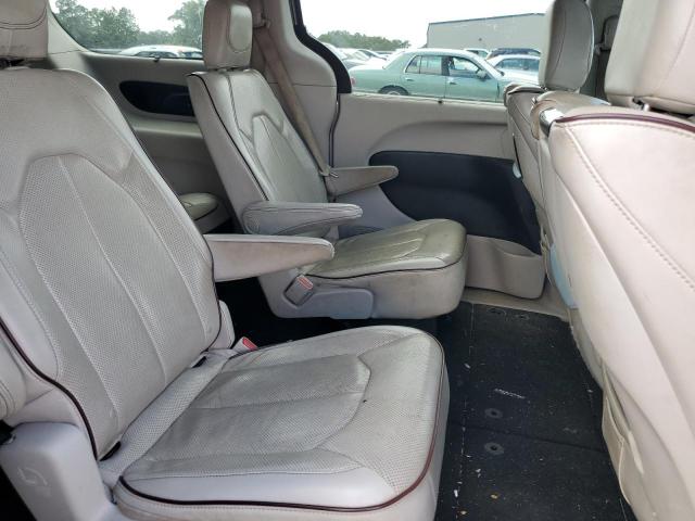 Photo 11 from auction – 2017 CHRYSLER PACIFICA L with VIN 2C4RC1GGXHR647711