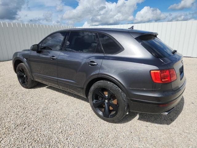 Photo 2 from auction – 2018 BENTLEY BENTAYGA with VIN SJAAC2ZV7JC019555