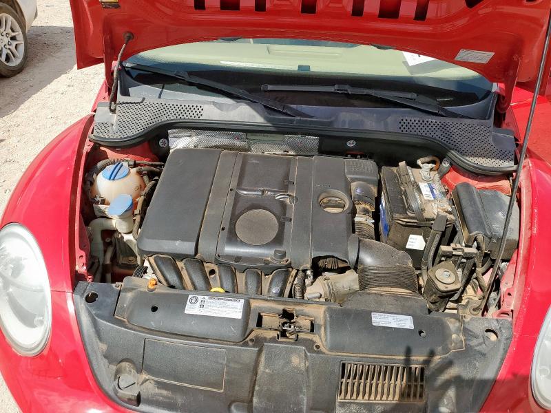 Photo 11 from auction – 2013 VOLKSWAGEN BEETLE with VIN 3VWHX7AT3DM682758