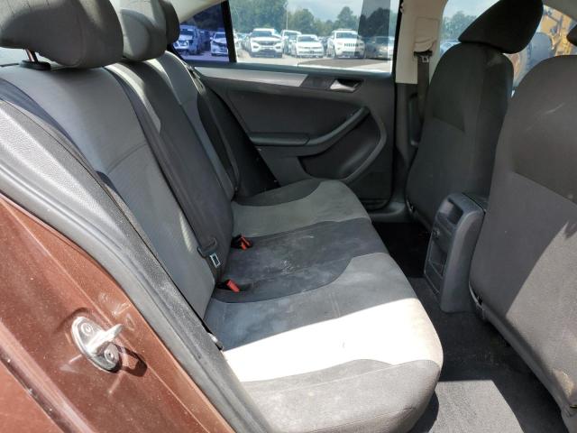 Photo 10 from auction – 2017 VOLKSWAGEN JETTA S with VIN 3VW2B7AJ1HM410380