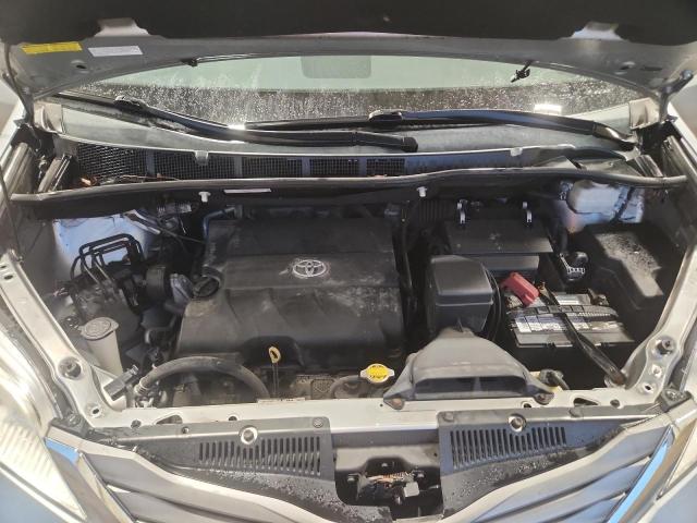 Photo 12 from auction – 2014 TOYOTA SIENNA XLE with VIN 5TDDK3DCXES075293