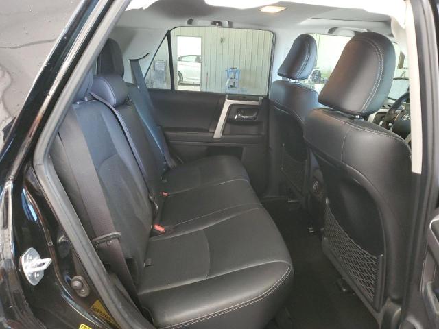Photo 11 from auction – 2020 TOYOTA 4RUNNER SR with VIN JTEBU5JR7L5768178