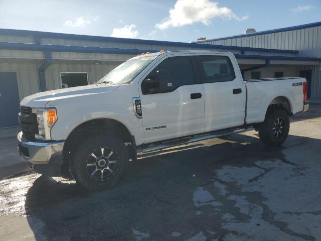 FORD F250 SUPER 2017 with VIN 1FT7W2BT4HEC85588 - Photo from auction