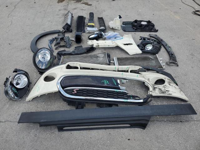 Photo 12 from auction – 2019 MINI COOPER S with VIN WMWWG9C52K3J31026