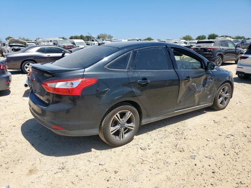 Photo 3 from auction – 2014 FORD FOCUS SE with VIN 1FADP3F27EL440137