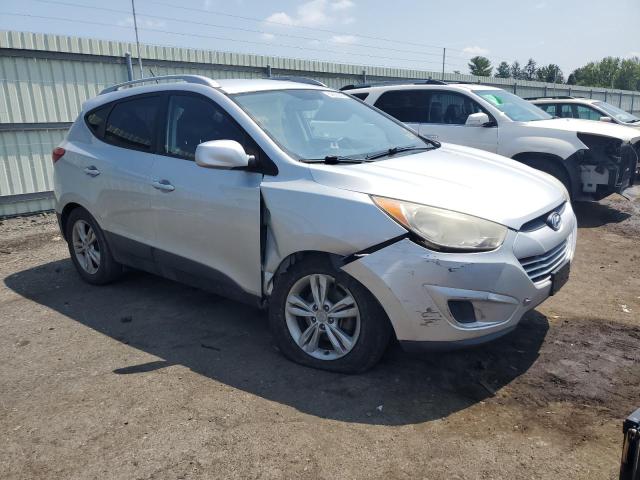 Photo 4 from auction – 2011 HYUNDAI TUCSON GLS with VIN KM8JUCAC3BU272200