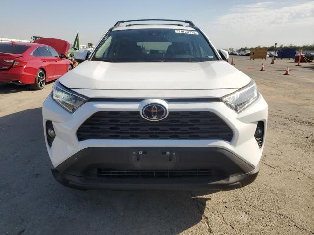 Photo 5 from auction – 2021 TOYOTA RAV4 XLE with VIN 2T3W1RFV4MC152963