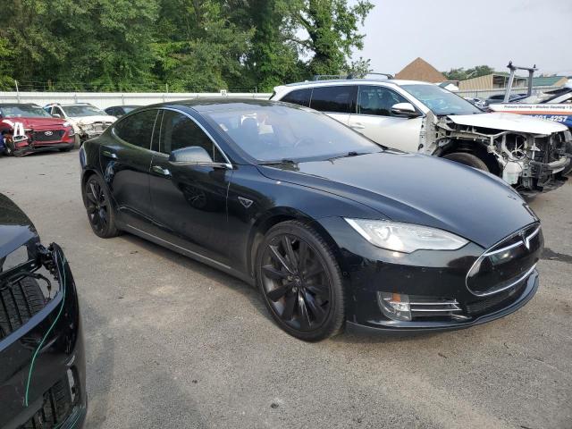 Photo 4 from auction – 2014 TESLA MODEL S with VIN 5YJSA1H11EFP56552