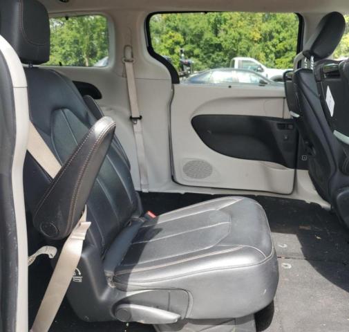 Photo 11 from auction – 2017 CHRYSLER PACIFICA T with VIN 2C4RC1EG8HR757059
