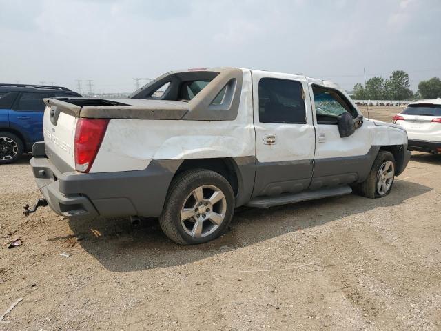 Photo 3 from auction – 2002 CHEVROLET AVALANCHE with VIN 3GNEC13TX2G220020