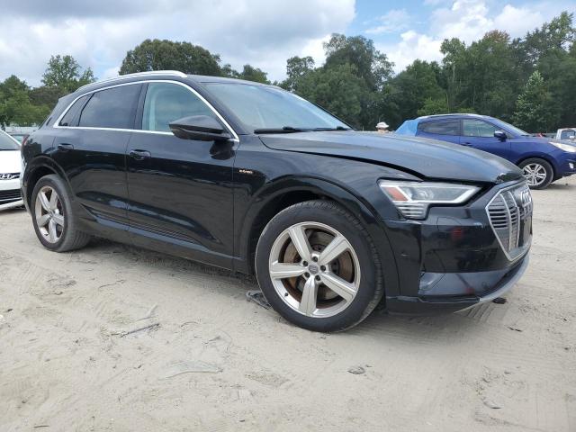 Photo 4 from auction – 2019 AUDI E-TRON with VIN WA1LAAGE6KB008803