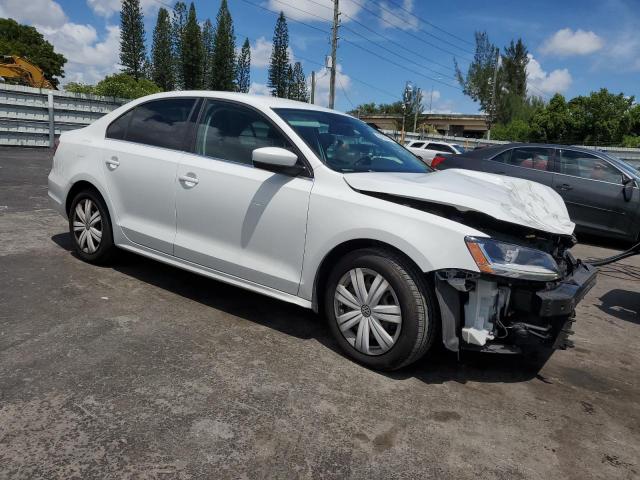 Photo 4 from auction – 2017 VOLKSWAGEN JETTA S with VIN 3VW2B7AJ9HM301990