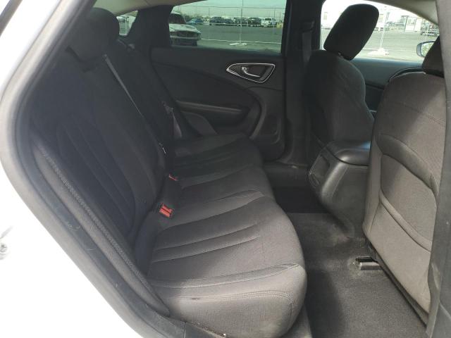 Photo 10 from auction – 2015 CHRYSLER 200 LIMITE with VIN 1C3CCCAB5FN562157