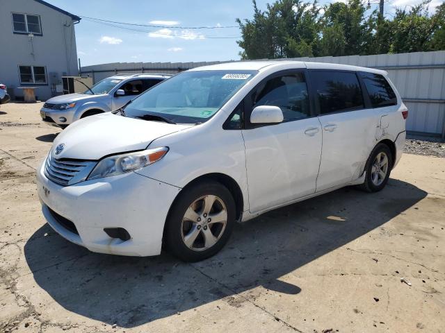 TOYOTA SIENNA LE 2017 with VIN 5TDKZ3DC7HS823778 - Photo from auction