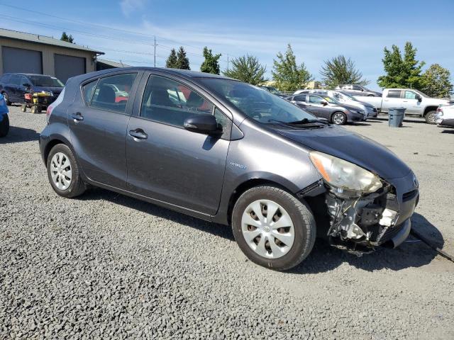 Photo 4 from auction – 2013 TOYOTA PRIUS C with VIN JTDKDTB36D1057003