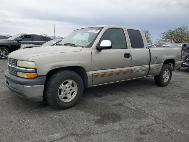 CHEVROLET SILVERADO 2002 with VIN 2GCEC19V921230676 - Photo from auction