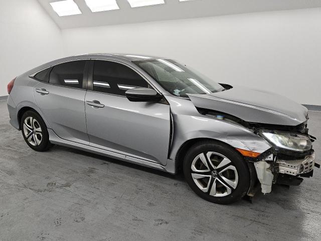 Photo 4 from auction – 2018 HONDA CIVIC with VIN 2HGFC2F55JH520399