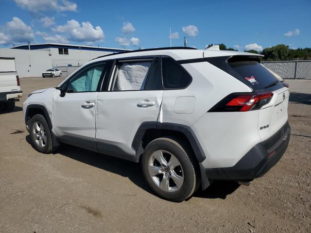 Photo 2 from auction – 2021 TOYOTA RAV4 XLE with VIN 2T3W1RFVXMC167354