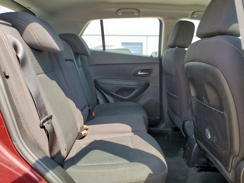 Photo 11 from auction – 2017 CHEVROLET TRAX LS with VIN 3GNCJNSB4HL273485