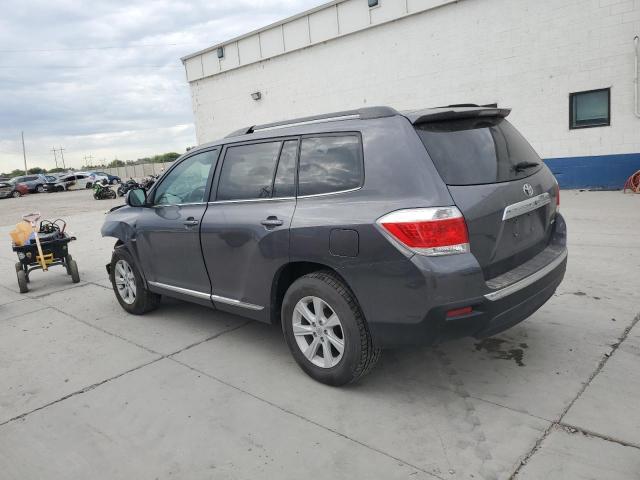 Photo 2 from auction – 2013 TOYOTA HIGHLANDER with VIN 5TDBK3EH2DS211352