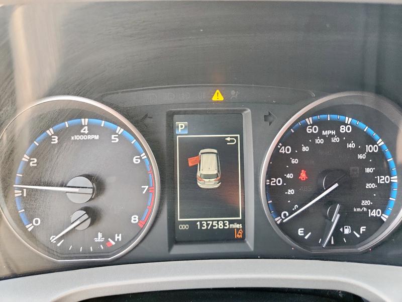 Photo 9 from auction – 2017 TOYOTA RAV4 XLE with VIN 2T3WFREV7HW377336