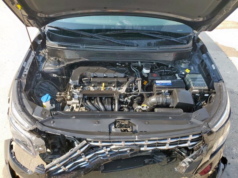 Photo 12 from auction – 2022 HYUNDAI VENUE SEL with VIN KMHRC8A35NU158951
