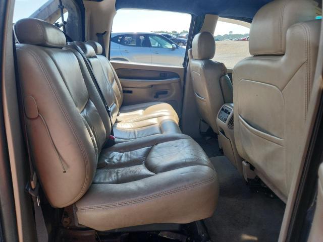 Photo 10 from auction – 2004 CHEVROLET AVALANCHE with VIN 3GNEK12TX4G136884