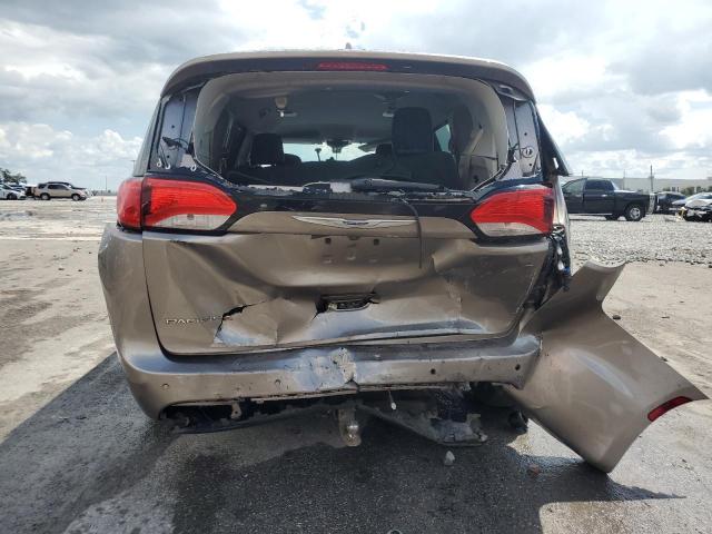 Photo 6 from auction – 2017 CHRYSLER PACIFICA T with VIN 2C4RC1BG5HR704842