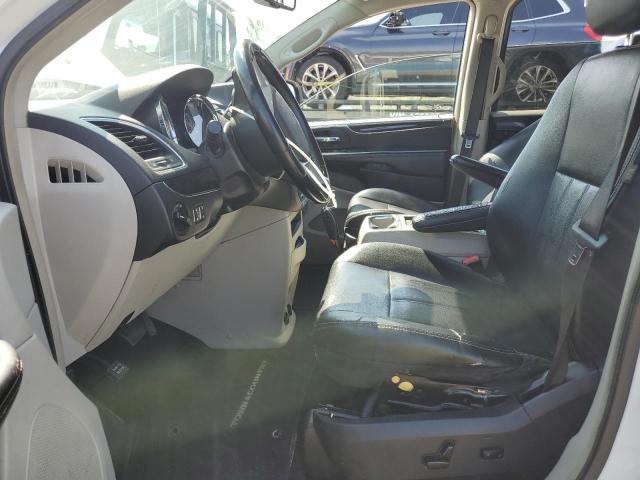 Photo 7 from auction – 2014 CHRYSLER TOWN & COU with VIN 2C4RC1BG3ER449149