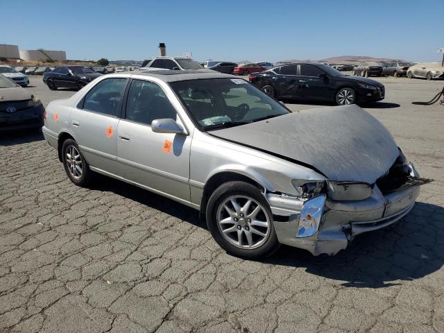 Photo 4 from auction – 2000 TOYOTA CAMRY LE with VIN JT2BF28K0Y0288244