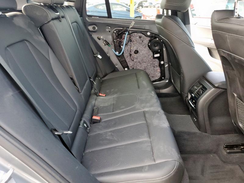 Photo 10 from auction – 2022 BMW X3 SDRIVE30I with VIN 5UX43DP09N9J96754