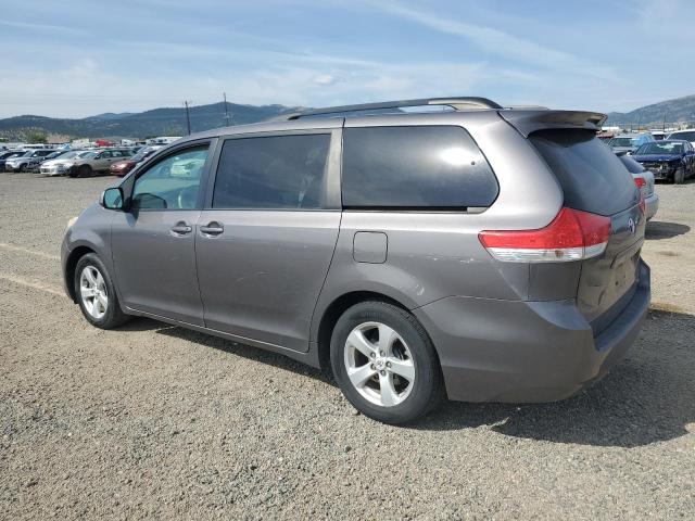 Photo 2 from auction – 2011 TOYOTA SIENNA LE with VIN 5TDKK3DC6BS145035