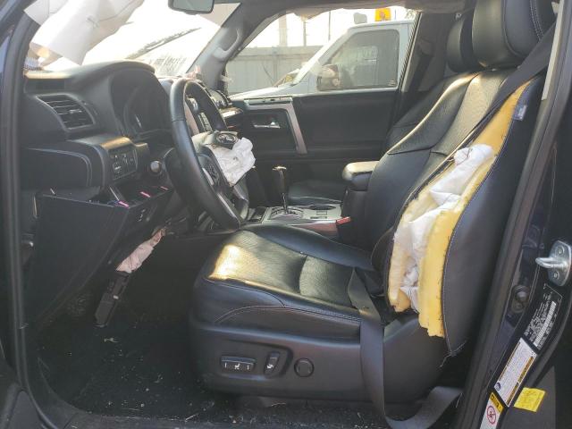 Photo 7 from auction – 2018 TOYOTA 4RUNNER SR with VIN JTEBU5JR4J5579081