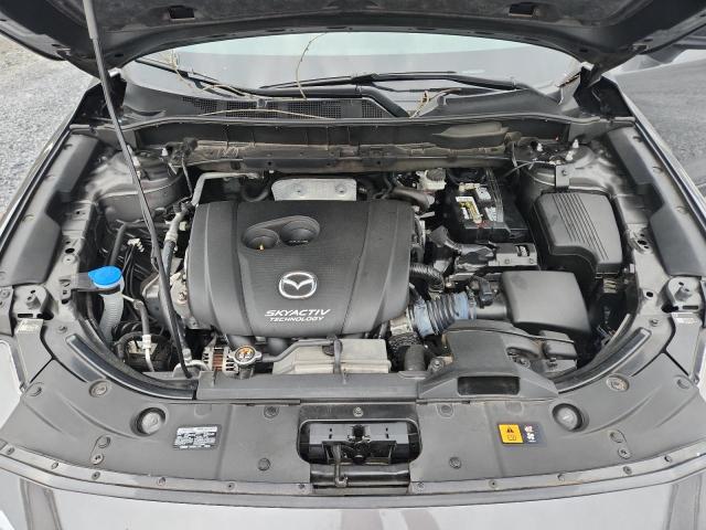 Photo 12 from auction – 2017 MAZDA CX-5 TOURI with VIN JM3KFACLXH0158836