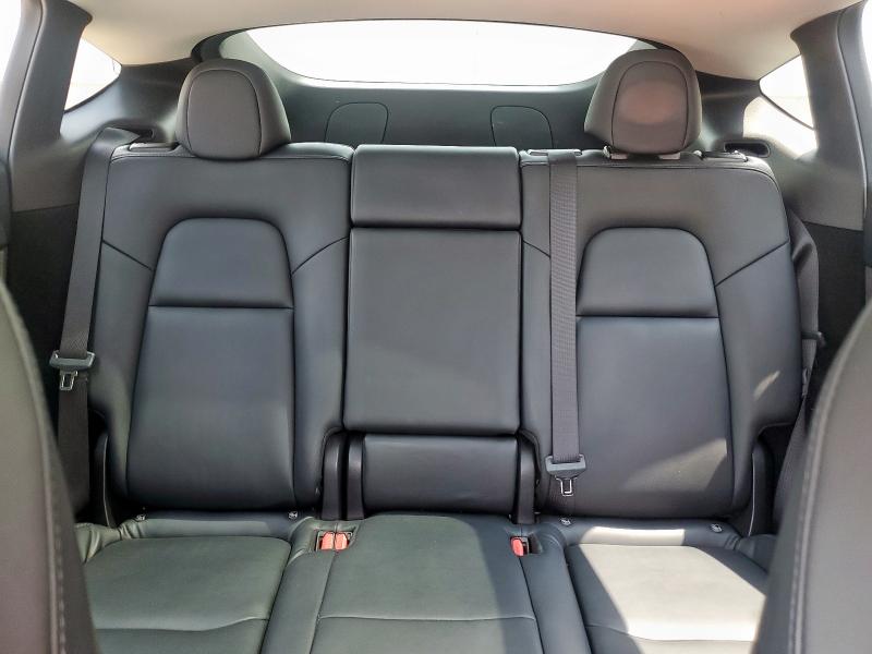Photo 10 from auction – 2022 TESLA MODEL Y with VIN 7SAYGDEE1NA003881