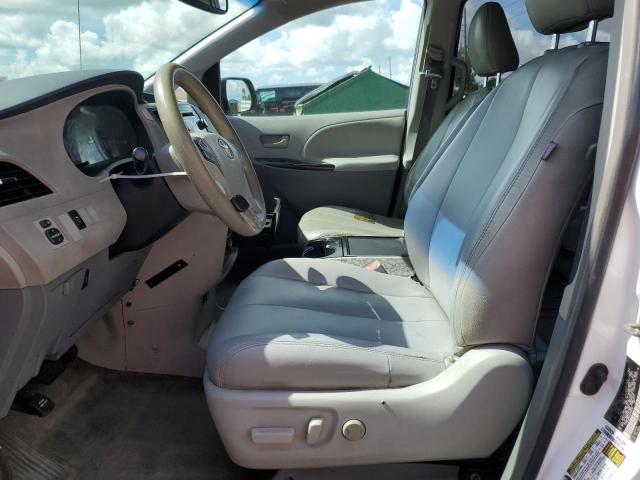 Photo 7 from auction – 2012 TOYOTA SIENNA LE with VIN 5TDKK3DC4CS193246
