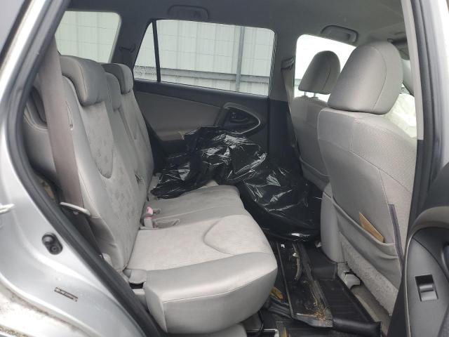 Photo 11 from auction – 2009 TOYOTA RAV4 with VIN JTMBF33V39D019633