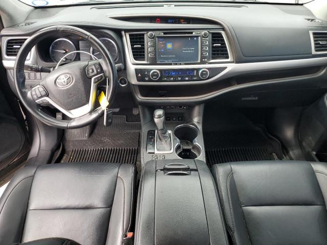 Photo 8 from auction – 2019 TOYOTA HIGHLANDER with VIN 5TDJZRFH1KS588227