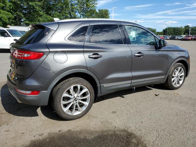Photo 3 from auction – 2019 LINCOLN MKC SELECT with VIN 5LMCJ2D90KUL03332