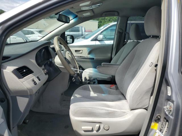 Photo 7 from auction – 2013 TOYOTA SIENNA LE with VIN 5TDKK3DC4DS340635