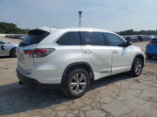 Photo 3 from auction – 2015 TOYOTA HIGHLANDER with VIN 5TDJKRFH1FS188209