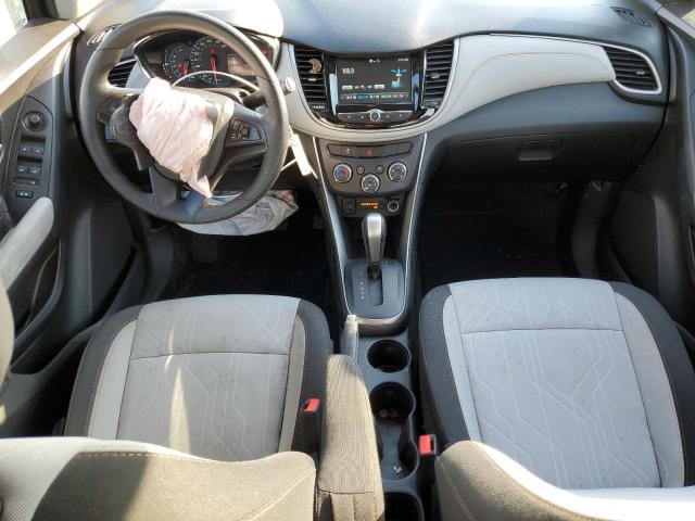 Photo 8 from auction – 2017 CHEVROLET TRAX 1LT with VIN 3GNCJPSB5HL250762